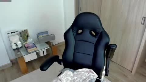 july_correa online show from 09/09/25, 11:26