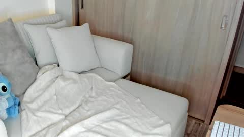 july_correa online show from 01/13/26, 10:37