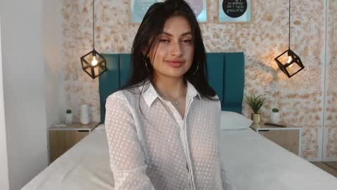 Julietha  online show from 02/07/25, 11:24