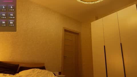 Hloya online show from 01/14/26, 05:40