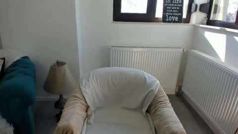 Snapshot of julya_lexa chatting on 11/03/25, 08:37 Julya online show from 11/03/25, 08:37