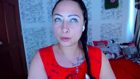 juliana online show from 03/15/26, 09:21