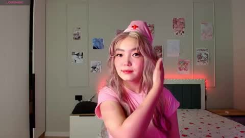 Kira online show from 12/15/25, 07:18