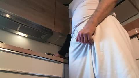 Gregor online show from 12/25/24, 08:51