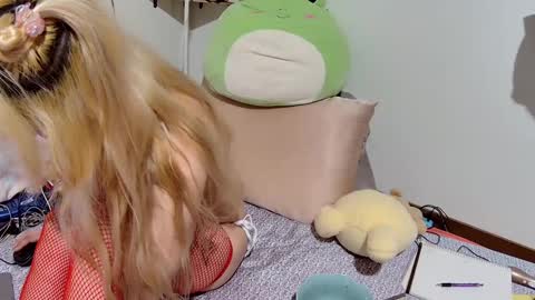 Snapshot of june999bunny chatting on 03/03/25, 05:09 june999bunny online show from 03/03/25, 05:09