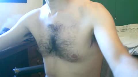 Mia online show from 04/06/26, 06:42