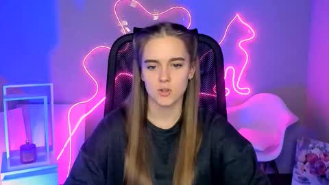 junewoods online show from 02/16/26, 02:02