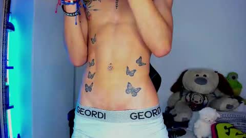 Junior online show from 11/28/25, 02:25