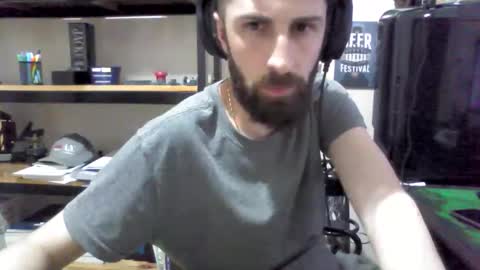 Snapshot of juniorextr_18_ chatting on 11/01/25, 02:35 juniorextr_18_ online show from 11/01/25, 02:35