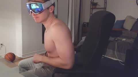 Snapshot of juniormadison69 chatting on 02/18/25, 12:04 Junior Madison online show from 02/18/25, 12:04