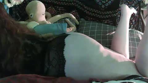 Juniper Darling  online show from 04/17/26, 07:50