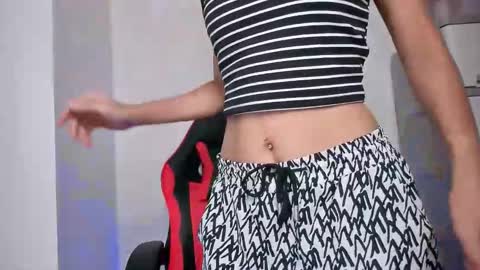 junovaughn online show from 09/09/25, 02:11