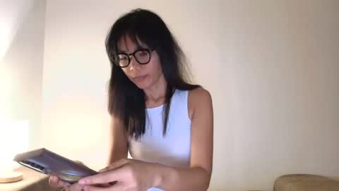 junovaughn online show from 04/09/26, 11:59