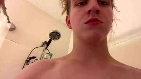 Snapshot of jusme_1218 chatting on 11/26/25, 11:06 jusme_1218 online show from 11/26/25, 11:06