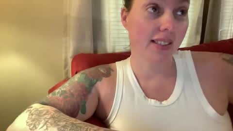 Snapshot of just4you101 chatting on 03/04/26, 09:10 Flirty influncer online show from 03/04/26, 09:10