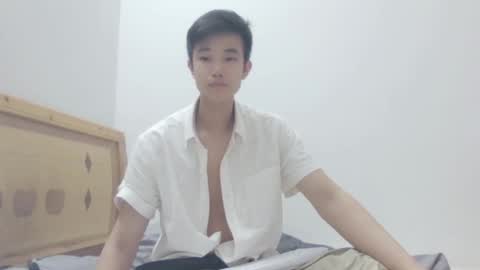 Snapshot of just__love111 chatting on 03/03/25, 09:22 dannel online show from 03/03/25, 09:22