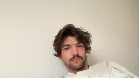 just_a_guy_with_a_big_cock online show from 11/10/25, 07:40