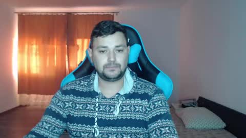 Alex online show from 12/30/24, 02:40