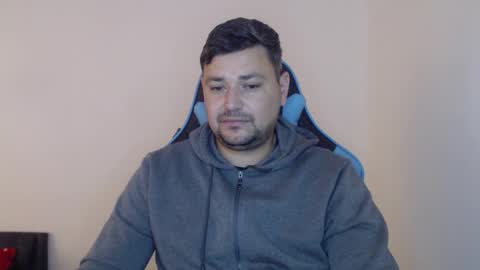 Alex online show from 12/01/25, 10:20