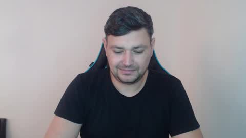 Snapshot of just_a_nice_guy_27 chatting on 02/03/26, 11:26 Alex online show from 02/03/26, 11:26