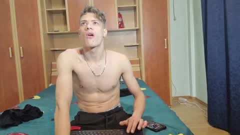 just_alexx12 online show from 12/19/24, 07:18