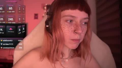 Snapshot of just_busking chatting on 12/16/24, 06:10 Julia online show from 12/16/24, 06:10