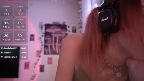 Snapshot of just_busking chatting on 12/25/24, 10:39 Julia online show from 12/25/24, 10:39