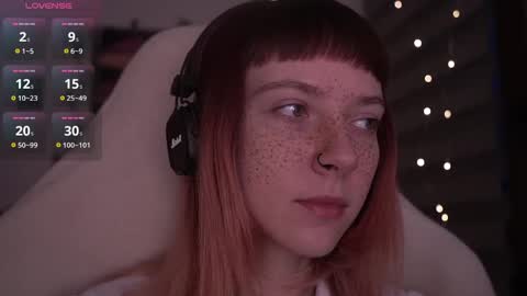 Snapshot of just_busking chatting on 02/12/25, 05:47 Julia online show from 02/12/25, 05:47