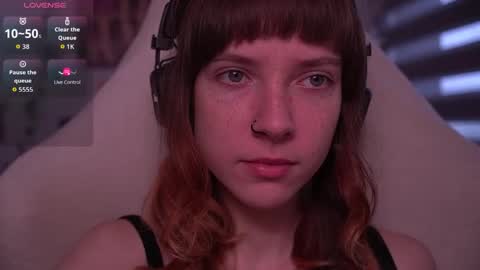 Snapshot of just_busking chatting on 09/14/25, 06:23 Julia online show from 09/14/25, 06:23