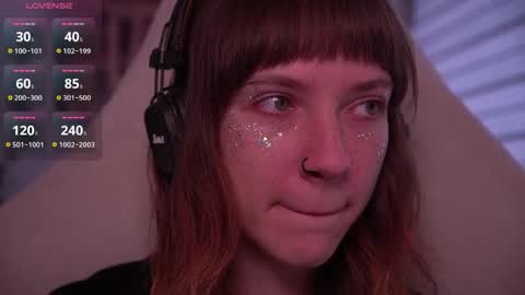 Snapshot of just_busking chatting on 09/17/25, 06:37 Julia online show from 09/17/25, 06:37