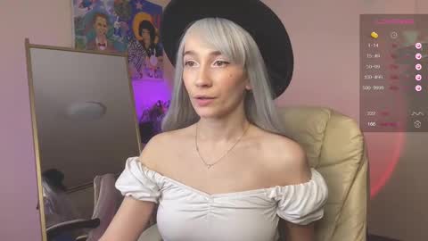 Jessica  I will be here on Tuesday November 26th online show from 02/10/25, 01:33