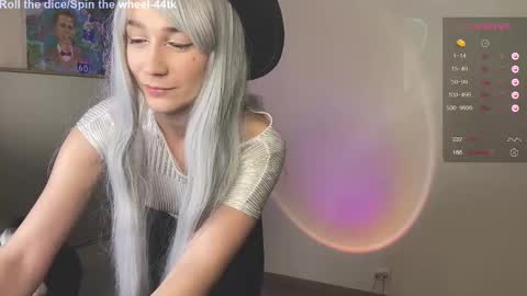 Jessica  I will be here on Tuesday November 26th online show from 02/14/25, 02:54