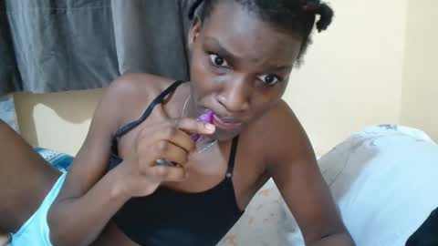 just ebonee online show from 10/29/25, 06:15