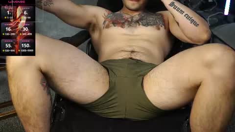 Snapshot of just_hairy_man chatting on 06/17/26, 06:31 Kurt online show from 06/17/26, 06:31