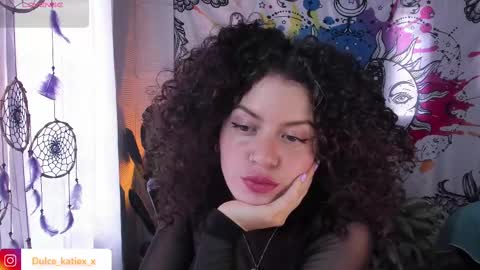 Snapshot of just_katiex chatting on 02/14/25, 10:04 Sofia online show from 02/14/25, 10:04