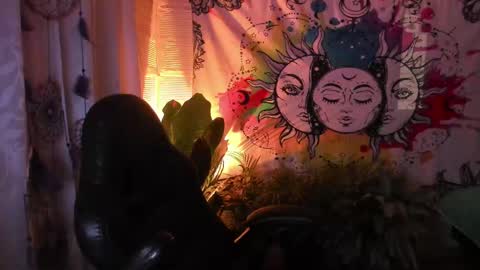 Snapshot of just_katiex chatting on 02/16/25, 10:43 Sofia online show from 02/16/25, 10:43