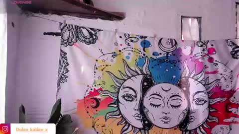 Snapshot of just_katiex chatting on 02/18/25, 12:49 Sofia online show from 02/18/25, 12:49