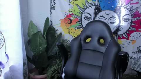 Snapshot of just_katiex chatting on 02/20/25, 10:26 Sofia online show from 02/20/25, 10:26