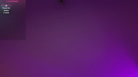 Snapshot of just_luu chatting on 08/04/26, 04:37 Lu online show from 08/04/26, 04:37