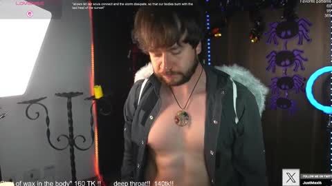 Maxi online show from 10/14/25, 11:16