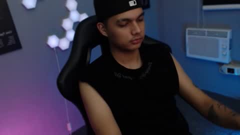 Rhys online show from 10/12/25, 03:44