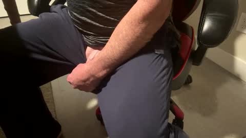 Snapshot of justanudedude chatting on 12/16/25, 02:38 justanudedude online show from 12/16/25, 02:38