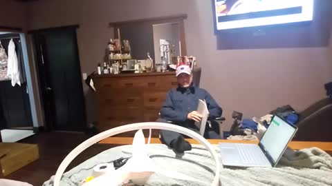 Tohiptwoquit online show from 02/20/25, 12:52