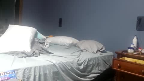 Tohiptwoquit online show from 03/18/26, 08:39