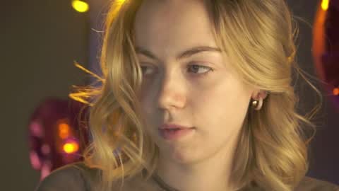 Snapshot of justbarbie chatting on 02/07/25, 08:20 Alexa online show from 02/07/25, 08:20