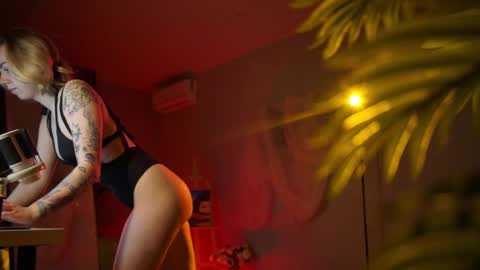 Snapshot of justbarbie chatting on 03/09/25, 03:38 Alexa online show from 03/09/25, 03:38