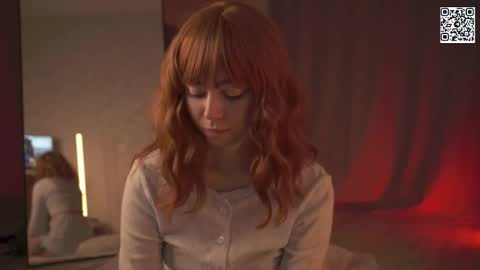 Snapshot of justbarbie chatting on 12/15/25, 01:26 Alexa online show from 12/15/25, 01:26