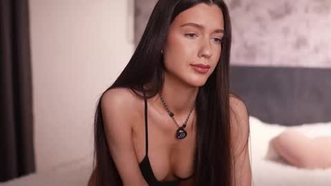 Katarina online show from 11/12/25, 08:08