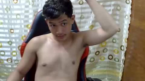 Snapshot of justcallme_cyril chatting on 02/21/26, 08:43 Cyril online show from 02/21/26, 08:43