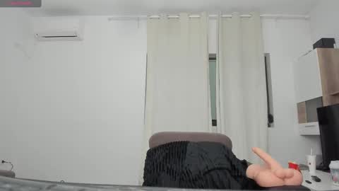 Snapshot of justchloex chatting on 02/15/25, 03:09 Chloe online show from 02/15/25, 03:09